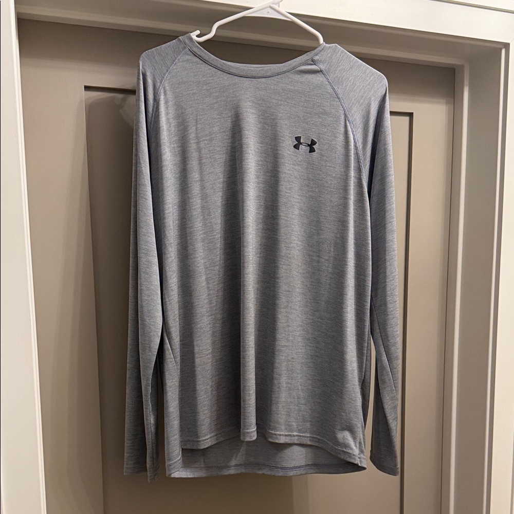 Under Armour Heather Gray Performance Top